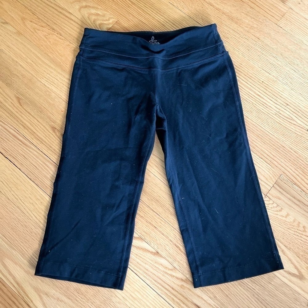 Prana‎ black Capri length leggings
